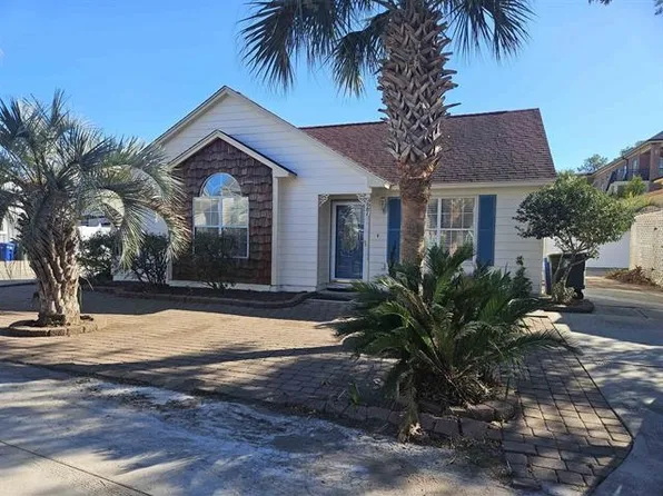 927 Edge Dr., North Myrtle Beach, SC 29582