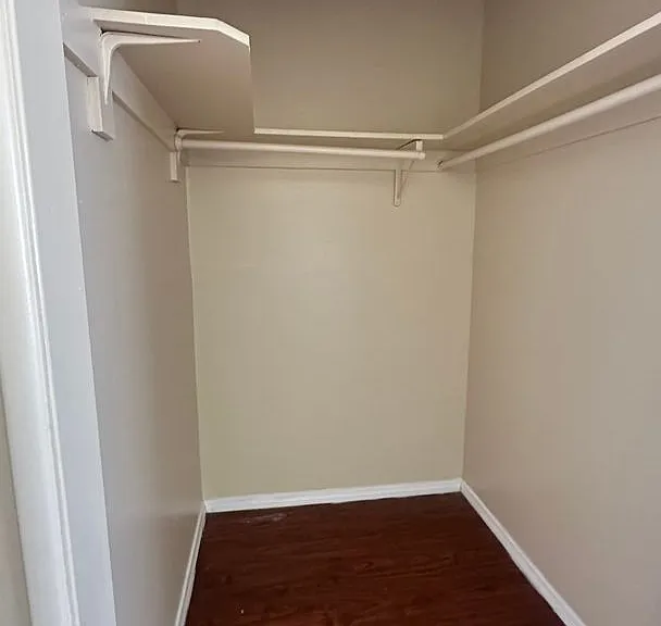 901 Elko Way — Photo 14