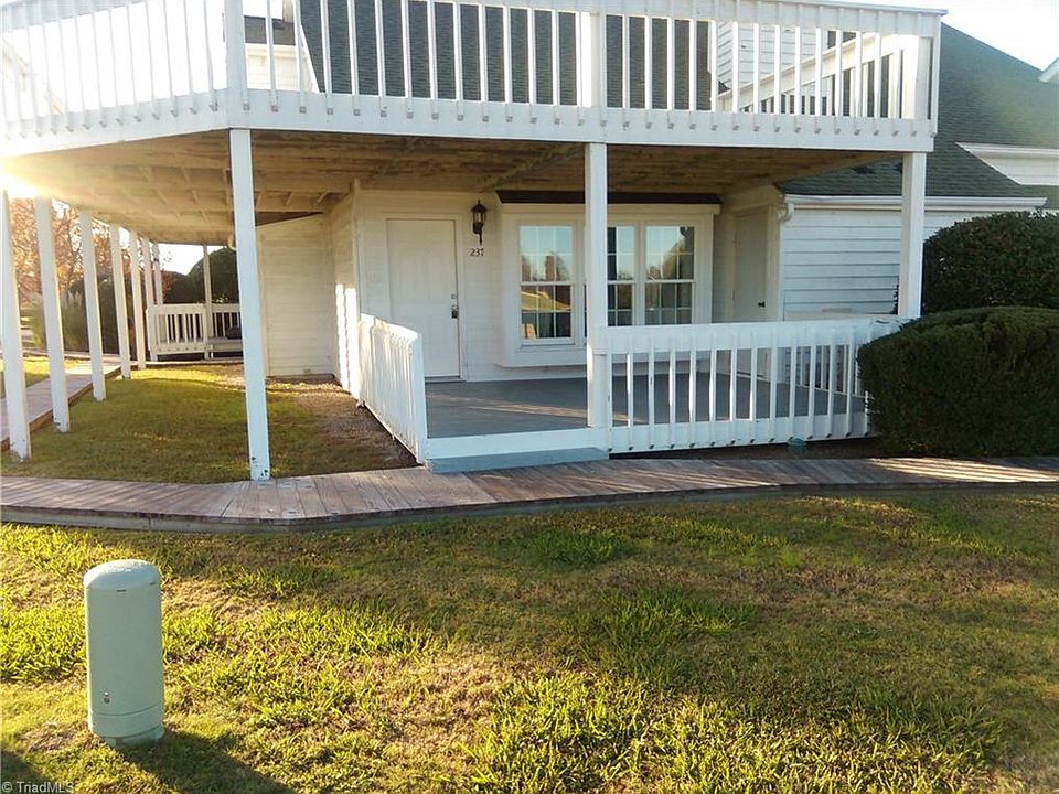 1st image of 237 Bald Cypress Dr