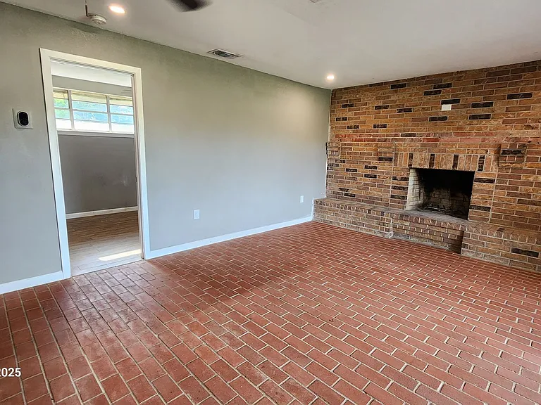 1800 Kirkpatrick Ln #ADU — Photo 10