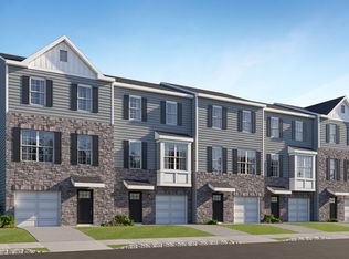 113 W End Ave, Hammonton, NJ 08037