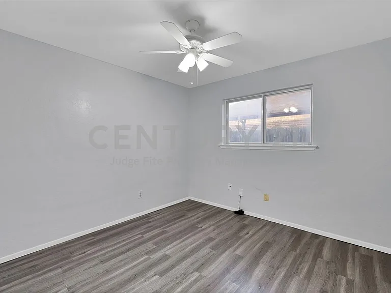 7357 Channel View Dr — Photo 26