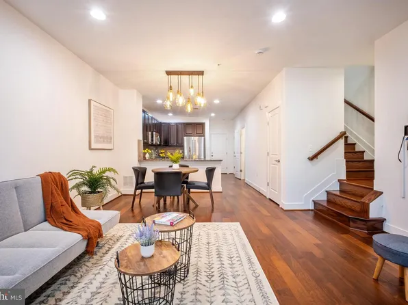 2215 Richmond Hwy Unit 101, Alexandria, VA 22301