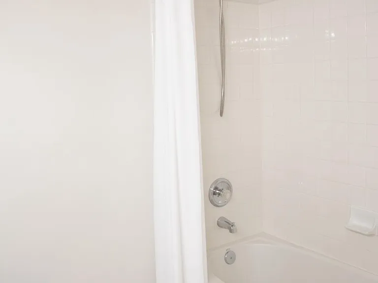 3347 Wilton Crest Ct — Photo 18