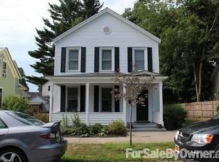 96 White St, Saratoga Springs, NY 12866