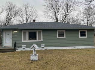 140 Collier Rd, Auburn Hills, MI 48326