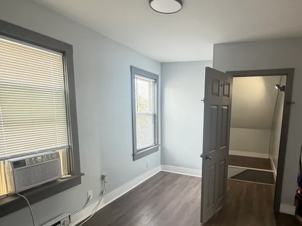 38 Laurel St Floor 3, Pawtucket, RI 02860