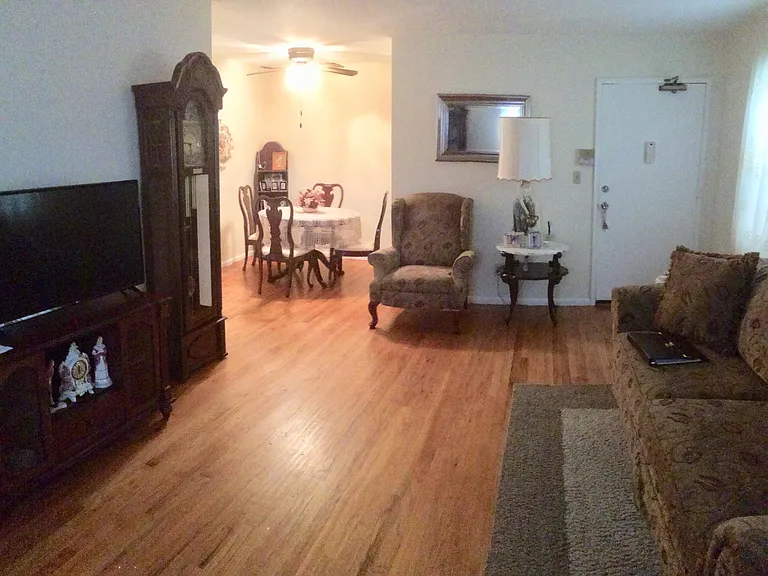 38 Sandra Cir #C1 — Photo 10
