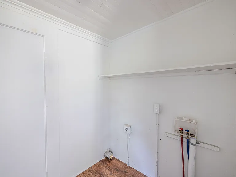 203 Church St #A — Photo 28