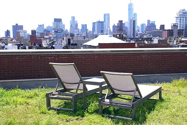 Sold by R New York | media 3