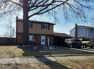 8424 New Bradford Blvd, Sterling Heights, MI 48312