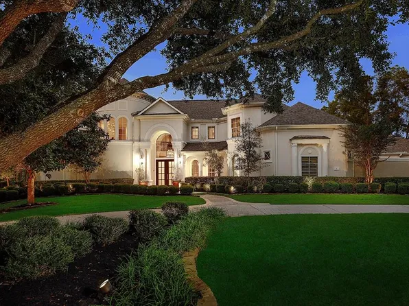 8 Autumn Crescent, The Woodlands, TX 77381