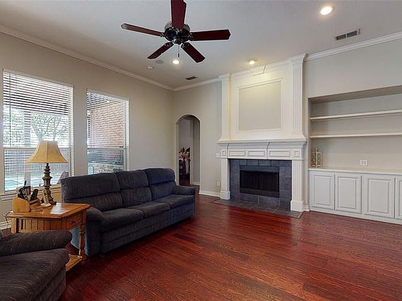 2nd image of 2528 Matterhorn Ln