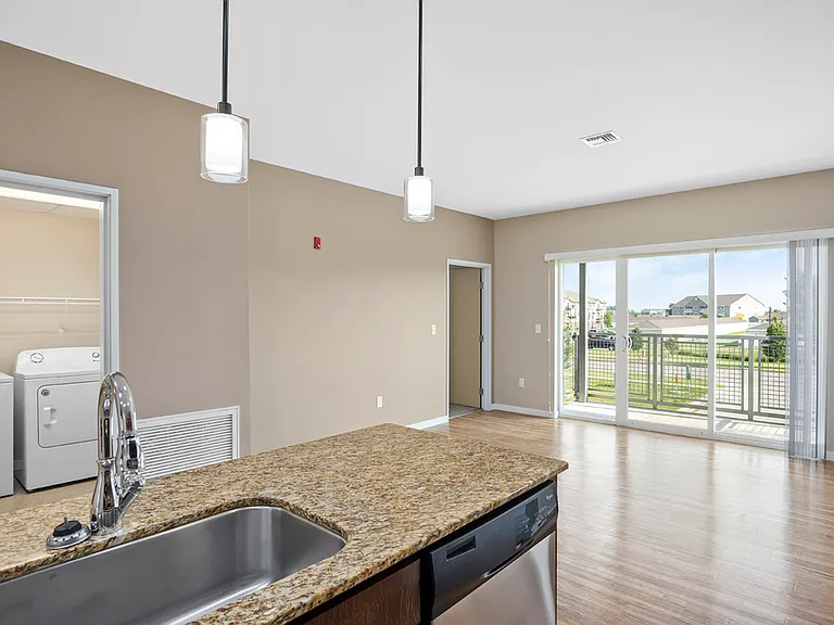 3 . Stone Creek B - Living Room 3 . Stone Creek B - Living Room