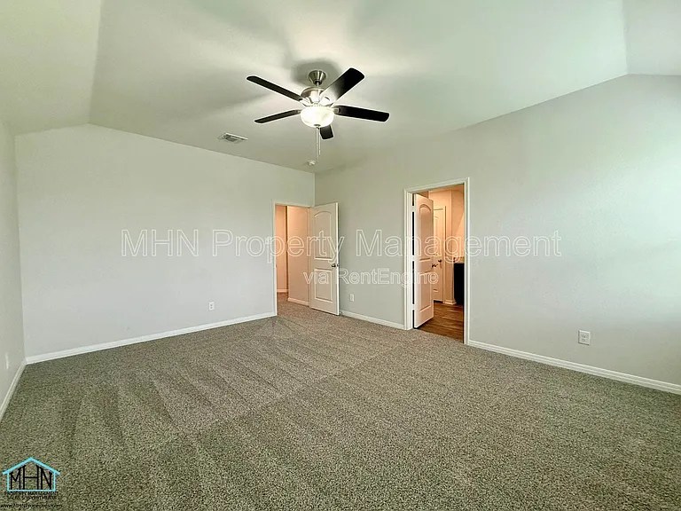 2927 Gastonian Ml — Photo 7