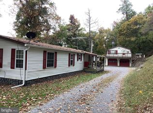 3301 Dry Run Rd, Martinsburg, WV 25403
