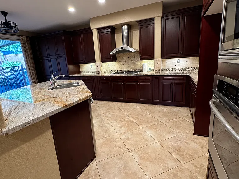 601 Barranca Ct — Photo 13