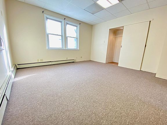 4th image of 22420 Braddock Ave #1