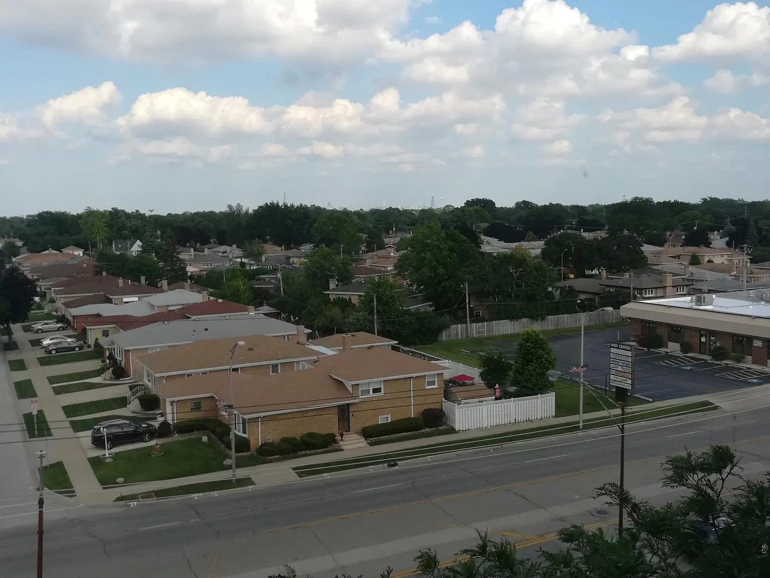 Studio, 650 sqft, $1,200 — Photo 2