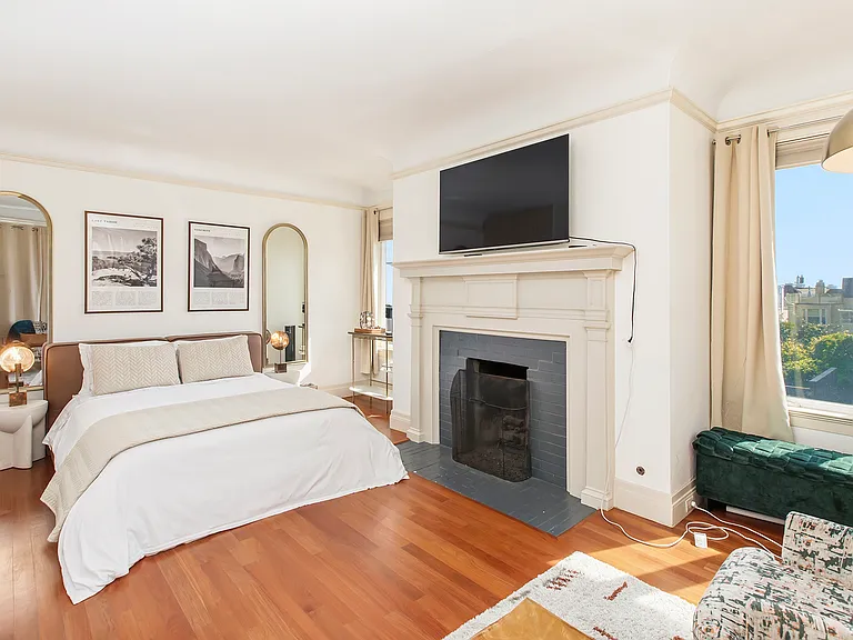 2621 Divisadero St #3 — Photo 32