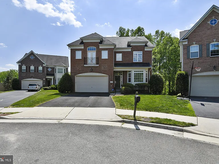 6087 Piney Woods Ct — Photo 29
