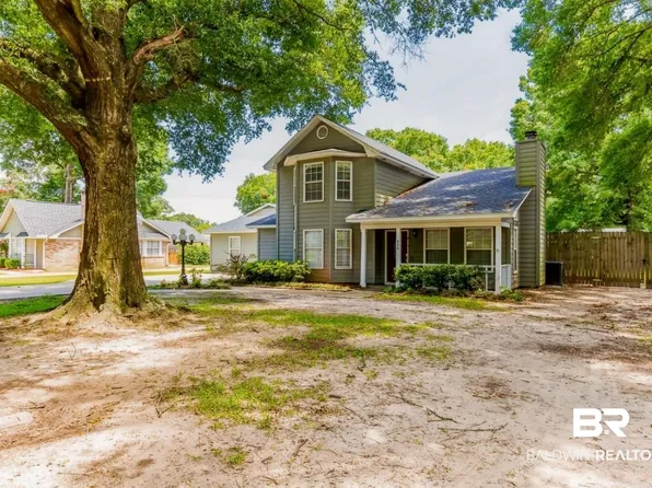 454 Margiana Dr, Satsuma, AL 36572
