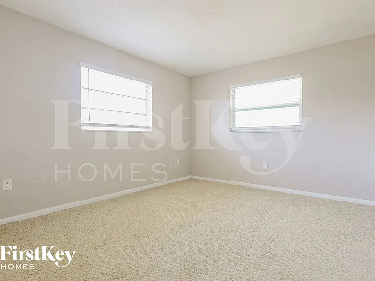 63 Rotonda Cir — Photo 12