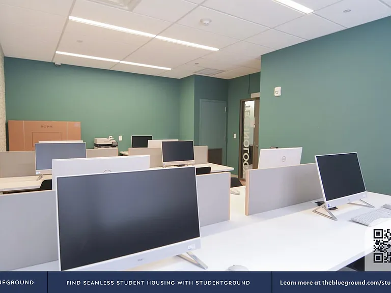 Building's Business center