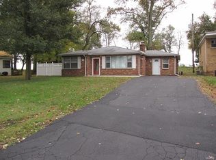 34 Fahey Pl, Belleville, IL 62220