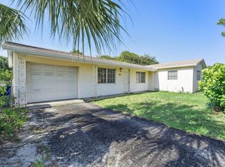 410 W 34th St, Riviera Beach, FL 33404