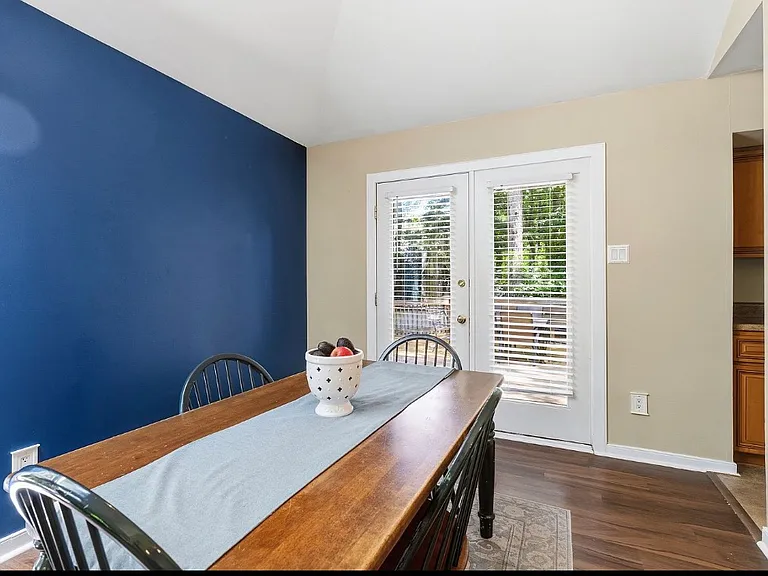 5613 Woods Walk Rd — Photo 8