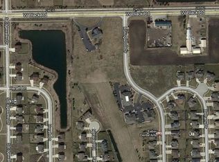 319 Rollingwood Ln, Shorewood, IL 60431