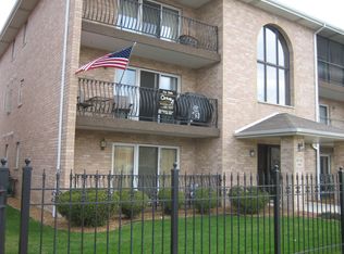 6519 W 63rd St #2A, Chicago, IL 60638