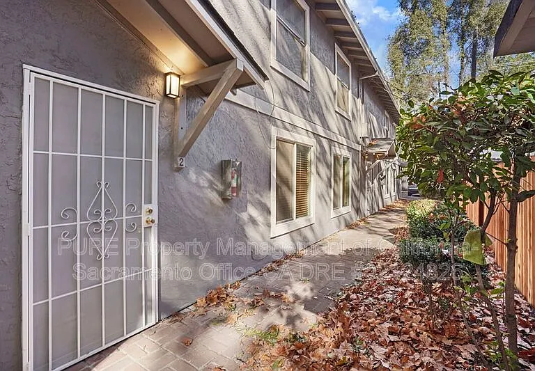 317 U St #2 — Photo 24