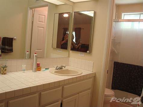 Master Bathroom!