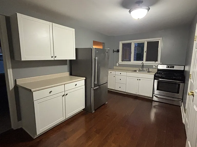 122 Cuyler St #3 — Photo 9