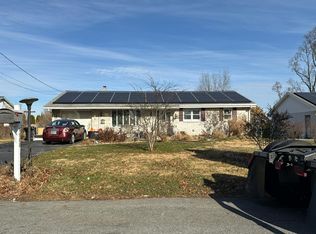 3019 Pheasant Dr, Lancaster, PA 17601