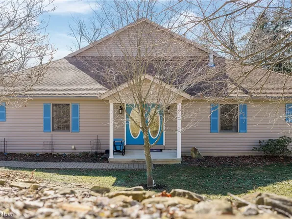 841 S Canal St, Canal Fulton, OH 44614