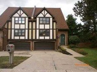 3515 Leeds Rd, Beachwood, OH 44122