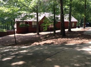 192 Columbine Dr, Jacksons Gap, AL 36861