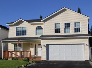 3561 Hollyberry Cir, Anchorage, AK 99507