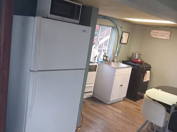 4th image of 21509 Crest Forest Dr