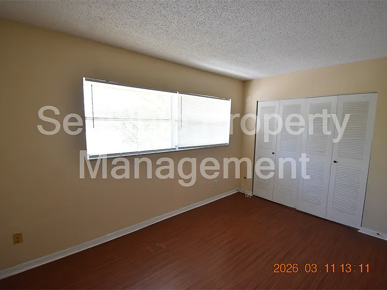 3910 44th St N #C9 — Photo 19