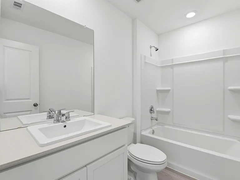 629 Craven St — Photo 34