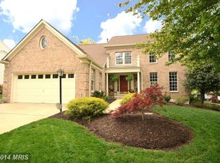 2107 Crossgate Dr, Crofton, MD 21114