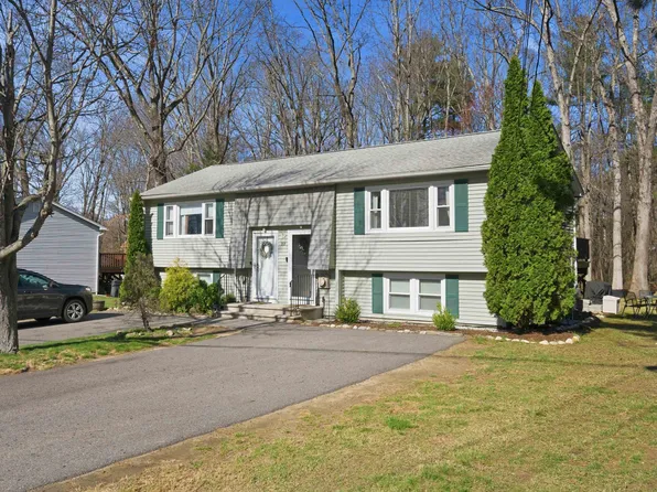 22 Derryfield Road #R, Derry, NH 03038