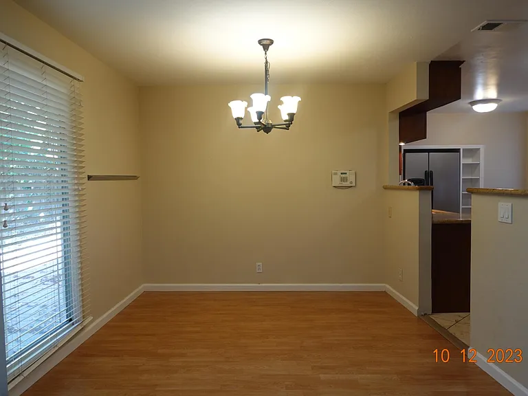 3417 Toledo Way — Photo 6