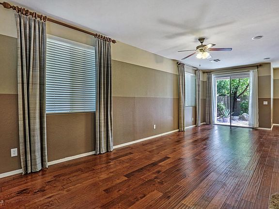 1709-N-77th-Dr-14