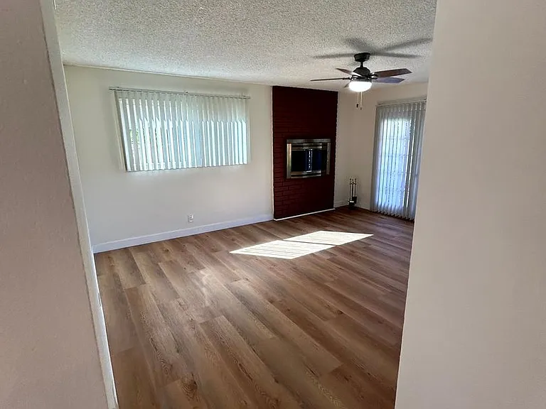 22739 Marlin Pl — Photo 8