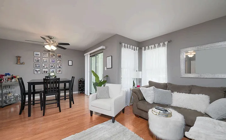 2 bed, 1.5 bath, 1216 sqft, $2,640 — Photo 4
